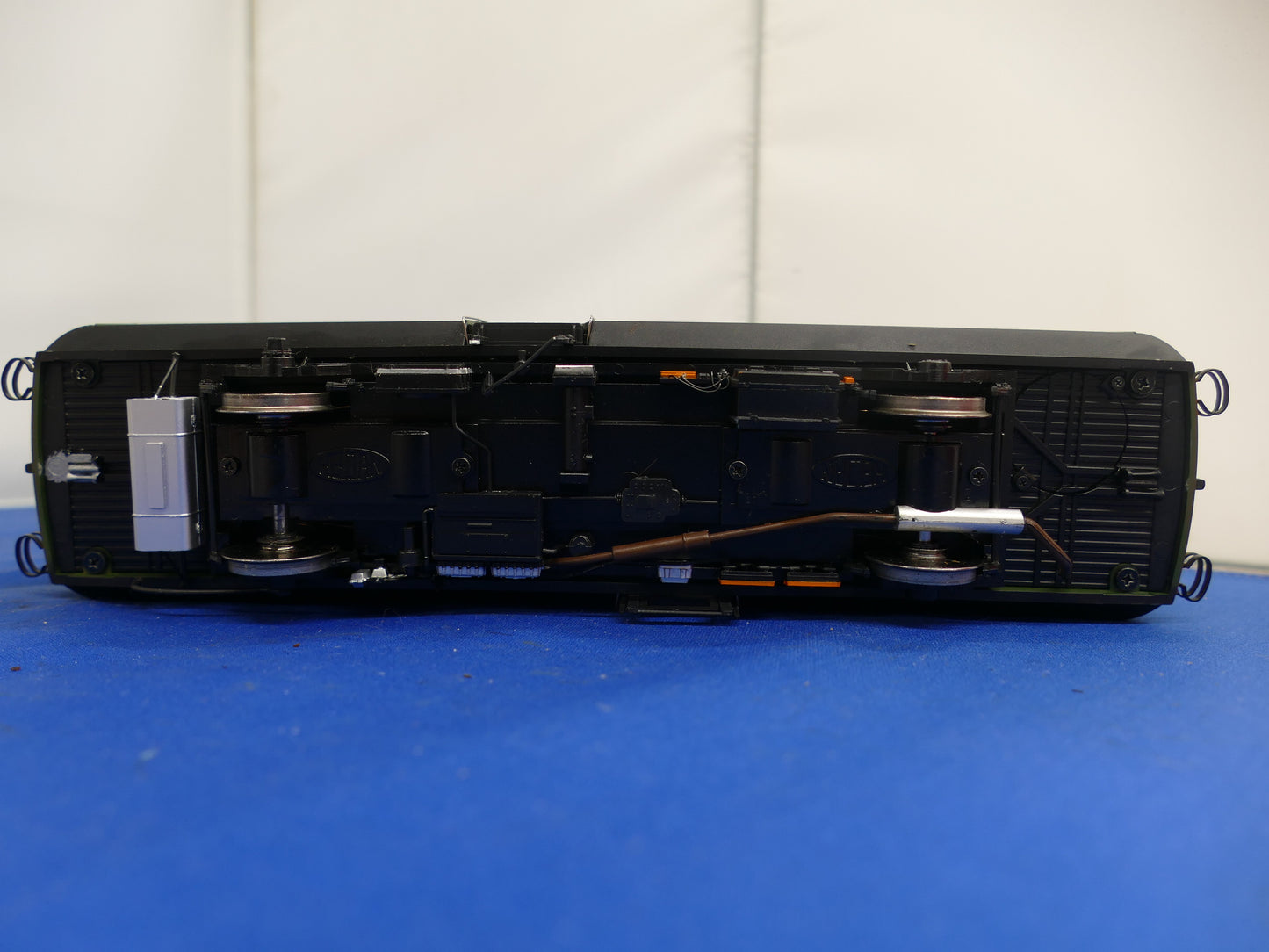 Heljan Gauge "O" AC Cars Railbus in BR Green (used)