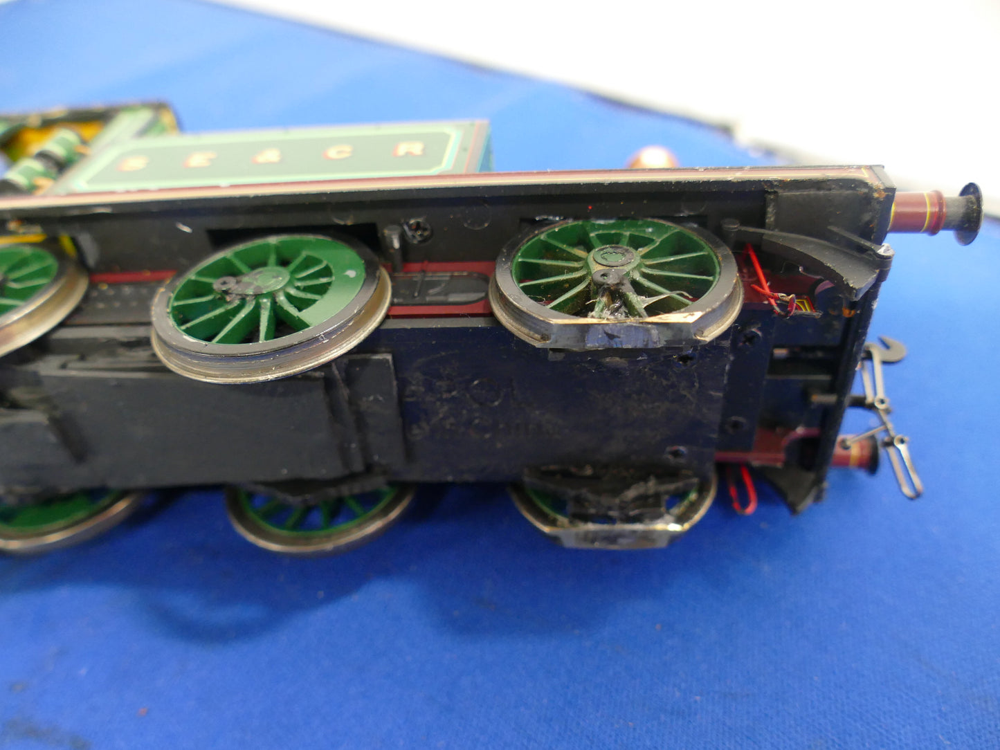 Dapol Gauge "O" SE & CR Green 0-6-0 Terrier (used)