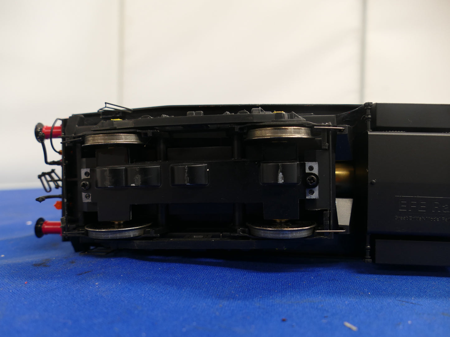 EFE Gauge "O" Class 15 D8219 BR Green (used)