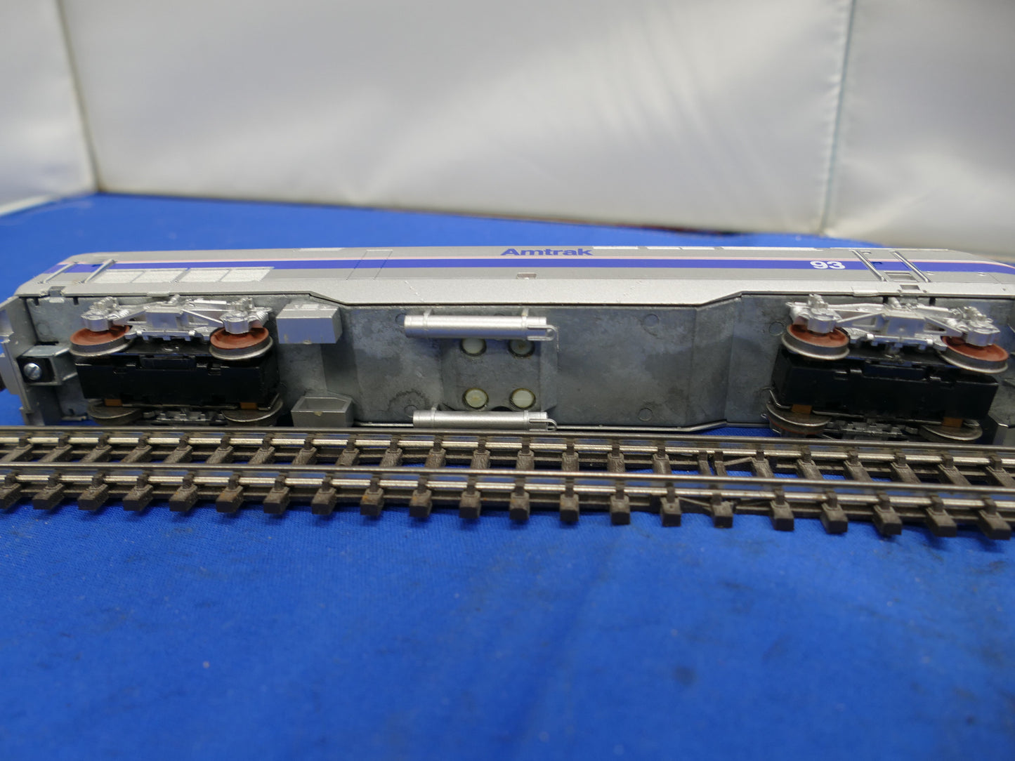 Athearn HO - #3658 AMD103 Amtrak No.1 (used)
