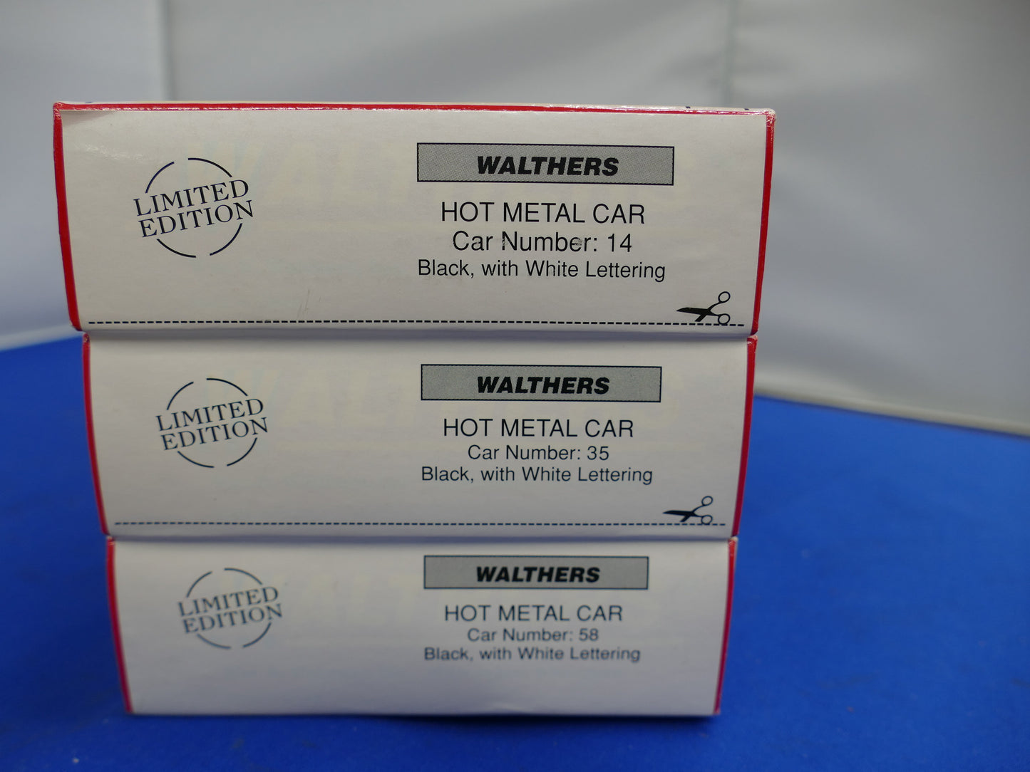 Walthers HO - Hot Metal Car Kit Set of 3 (unused)