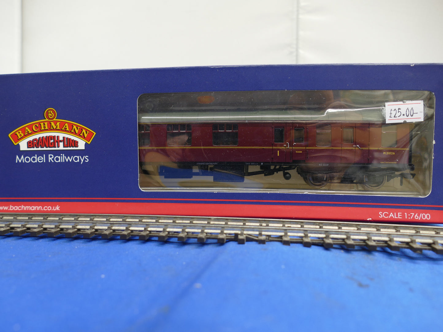 Bachmann OO/HO BR Mk1 Brake Composite Coach (used)