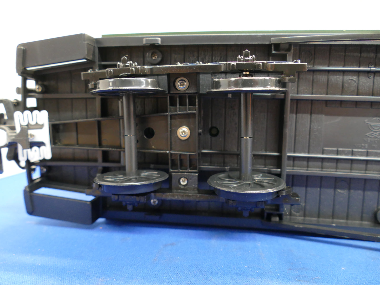 Train Bogie Coach Green (used)