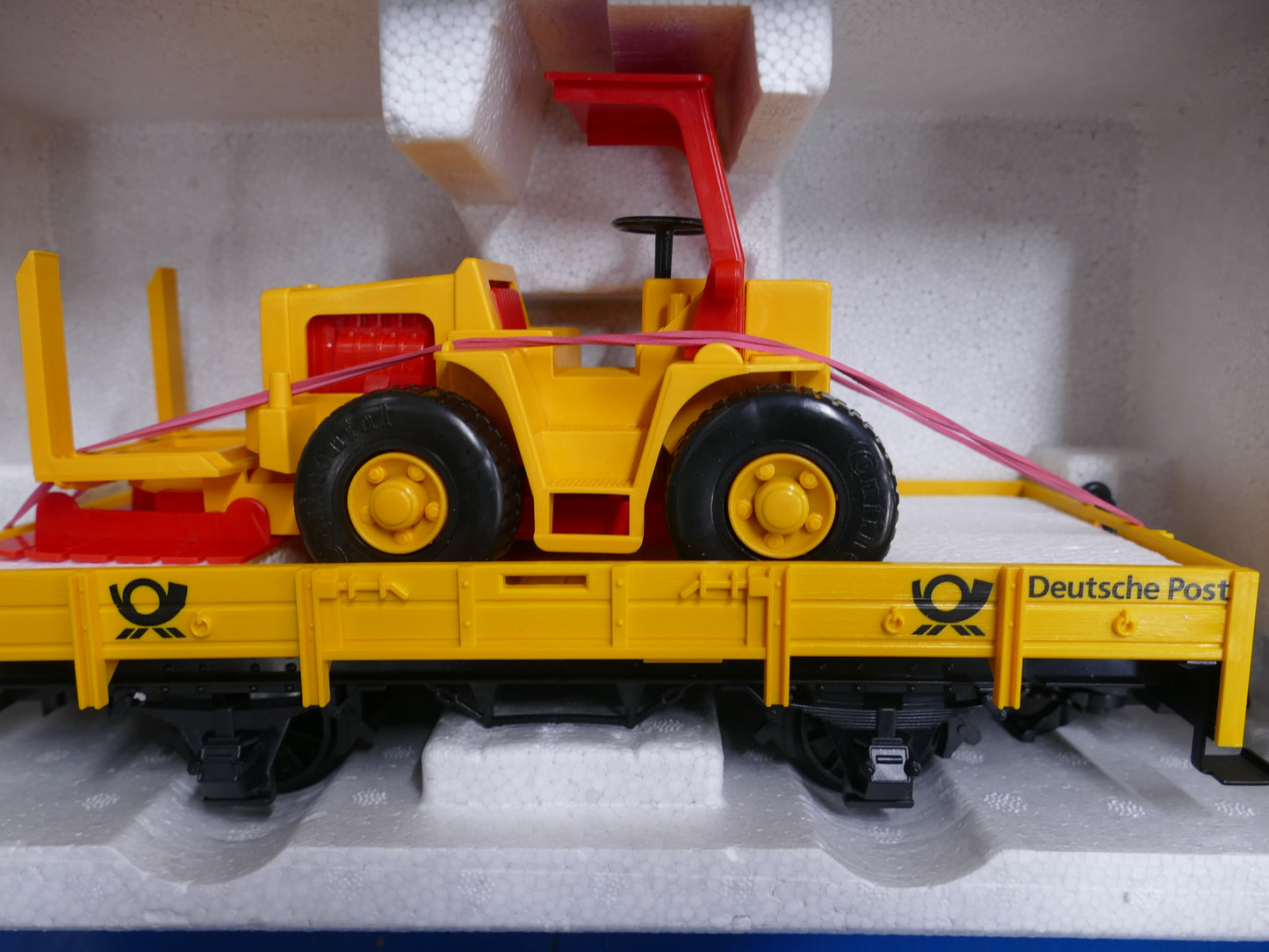 70920 Post Starter Set by LGB (used)