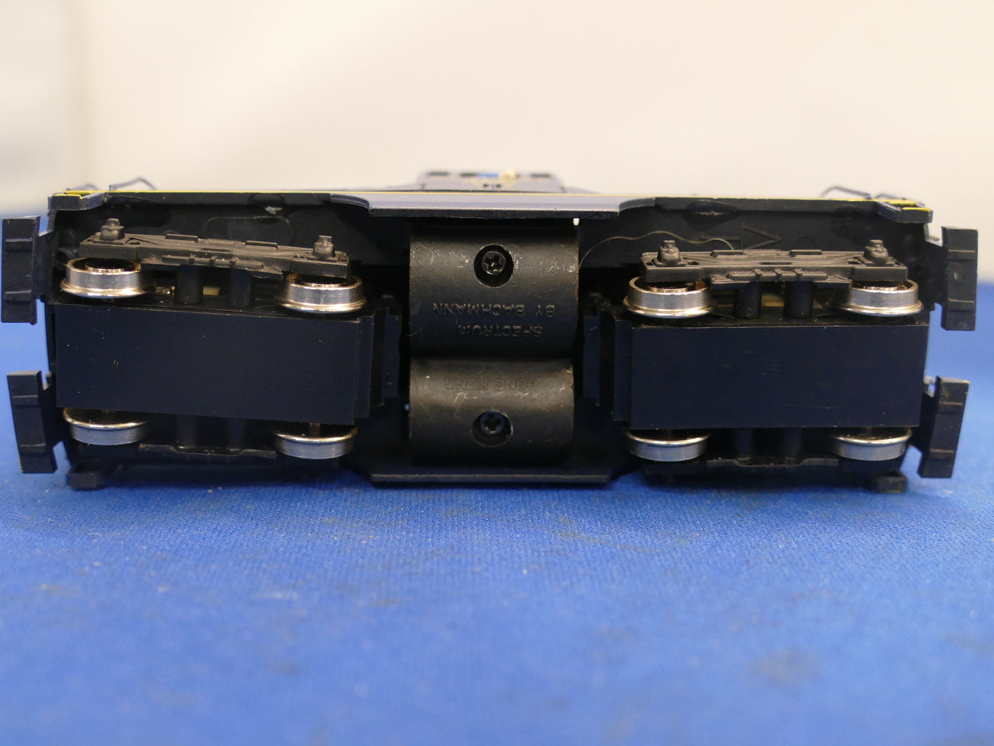 Bachmann Spectrum OO/HO GE 44T Switcher (used)