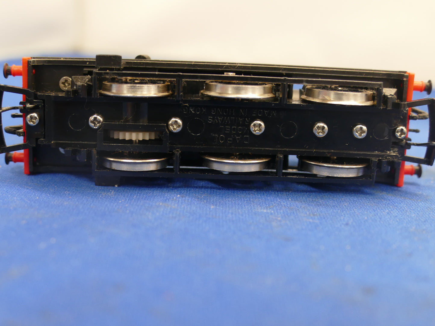 Dapol OO Gauge 0-6-0 Terrier Loco (used)