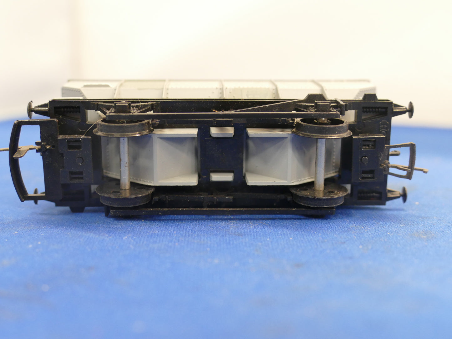 Dapol OO Gauge 21T Hopper (used)