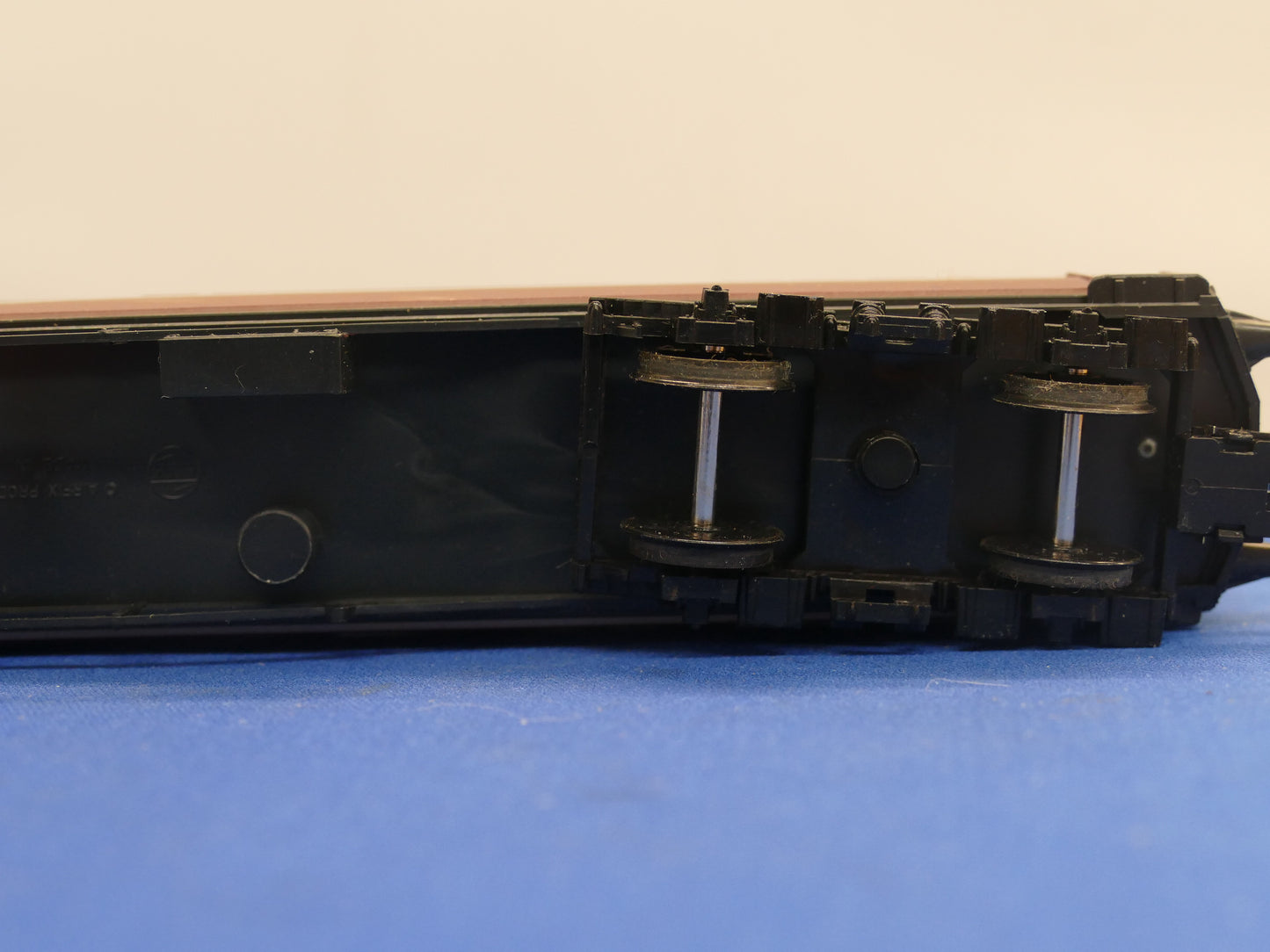 Airfix GMR OO Brake Coach Maroon (used)