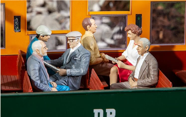 Pola 331503 Seated Passengers (6) Figure Set