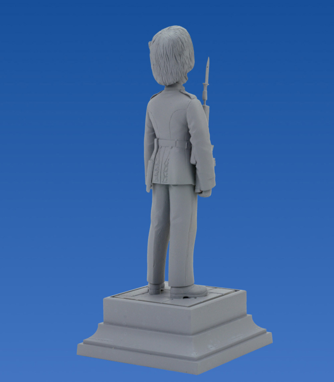 British Grenadier Queen’s Guards 1:16 Figure