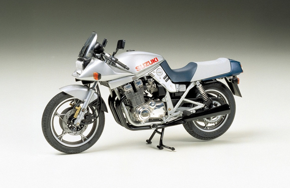TAMIYA 1/12 Suzuki GSX1100S Katana Model Kit