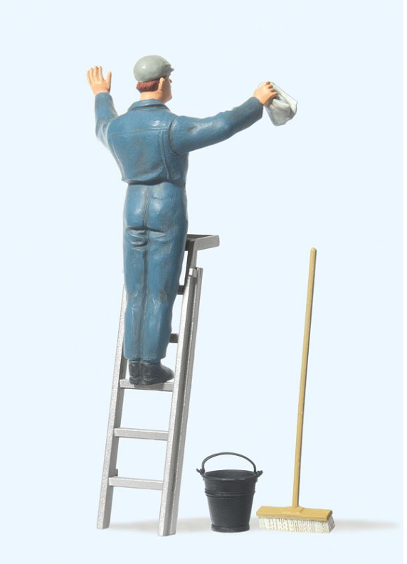 Preiser 45505 Carriage Cleaner and Accessories Figure
