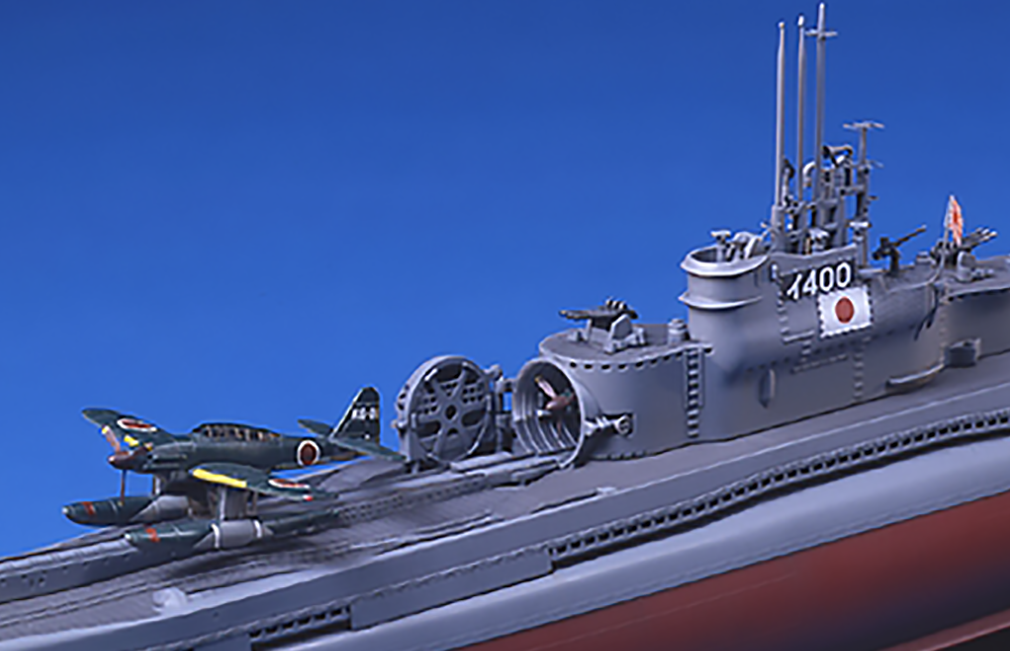TAMIYA 1/350 JAPANESE NAVY SUBMARINE I-400