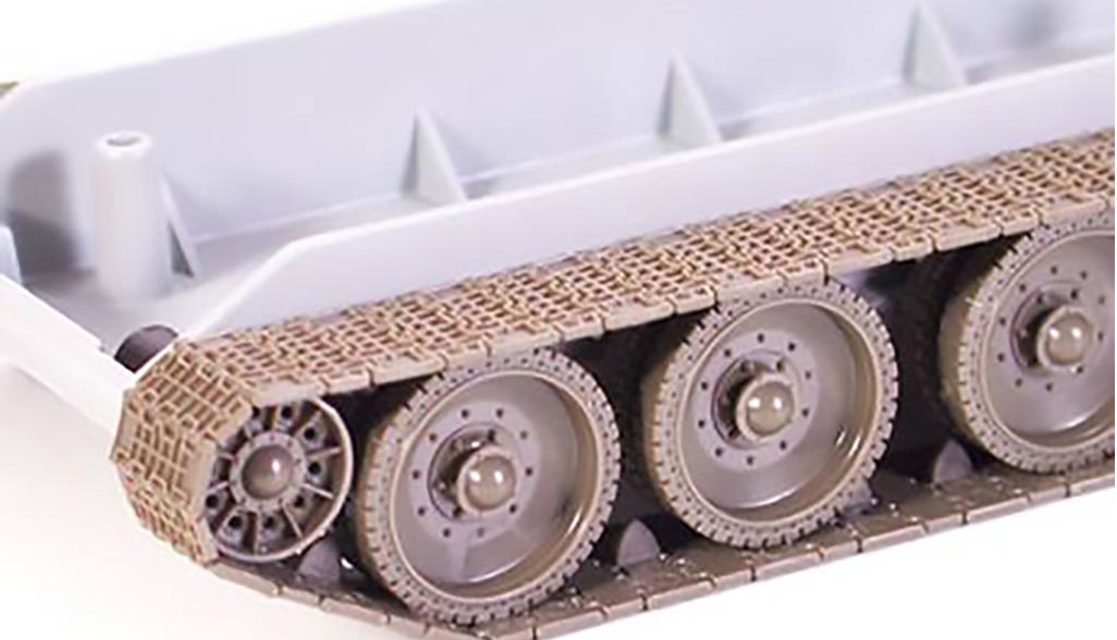 TAMIYA 1/48 RUSSIAN TANK T34/76