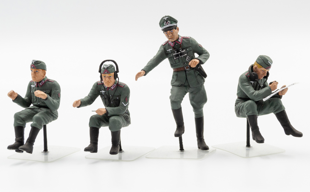 German Command Vehicle Crew (1939-1942) 4 Figures - ICM35644