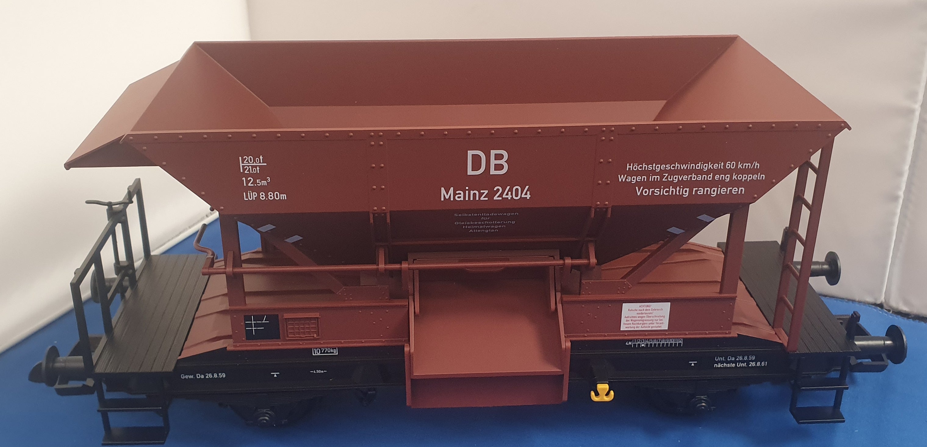 PIKO G SCALE HOPPER WAGON. 37851 – Tony Green Steam Models