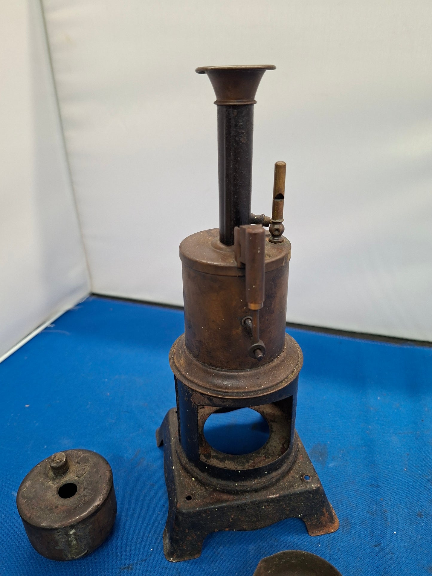 Ernest Plank Vertical Live Steam Engine (used)