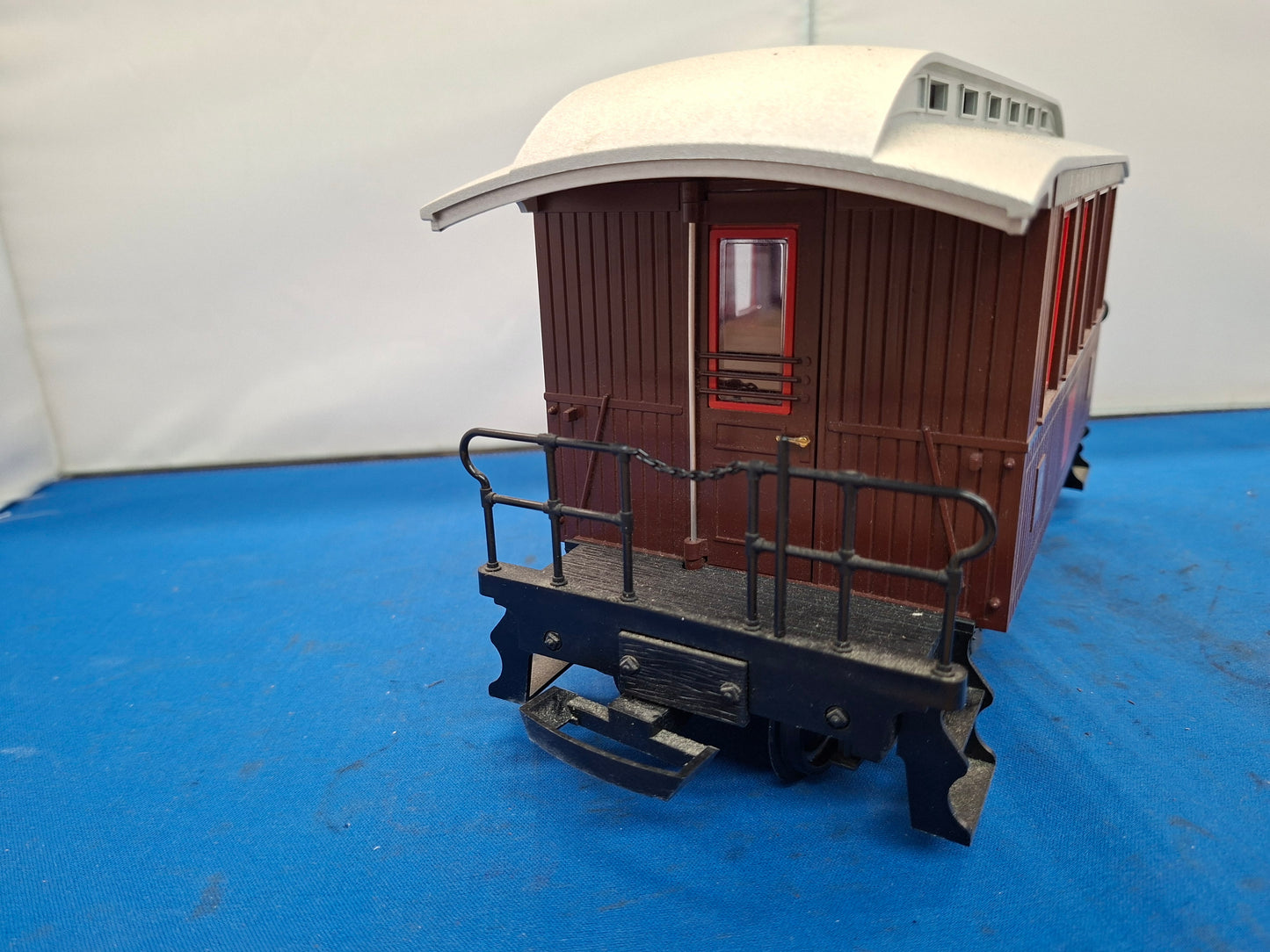 LGB  PRR 8 wheel Coach 2nd (used)