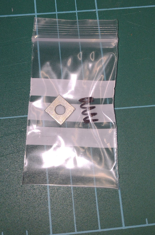 Mamod Square Nut & Spring