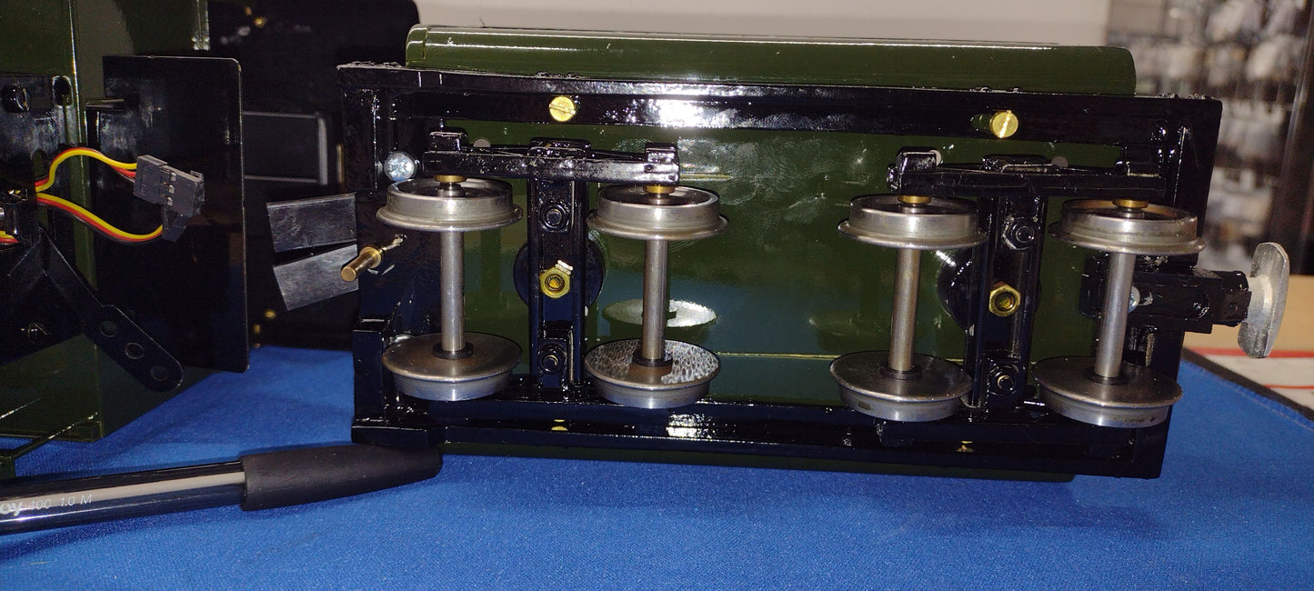 NOW REDUCED!! Roundhouse Live steam Loco. Fowler 0-6-2 in Green
