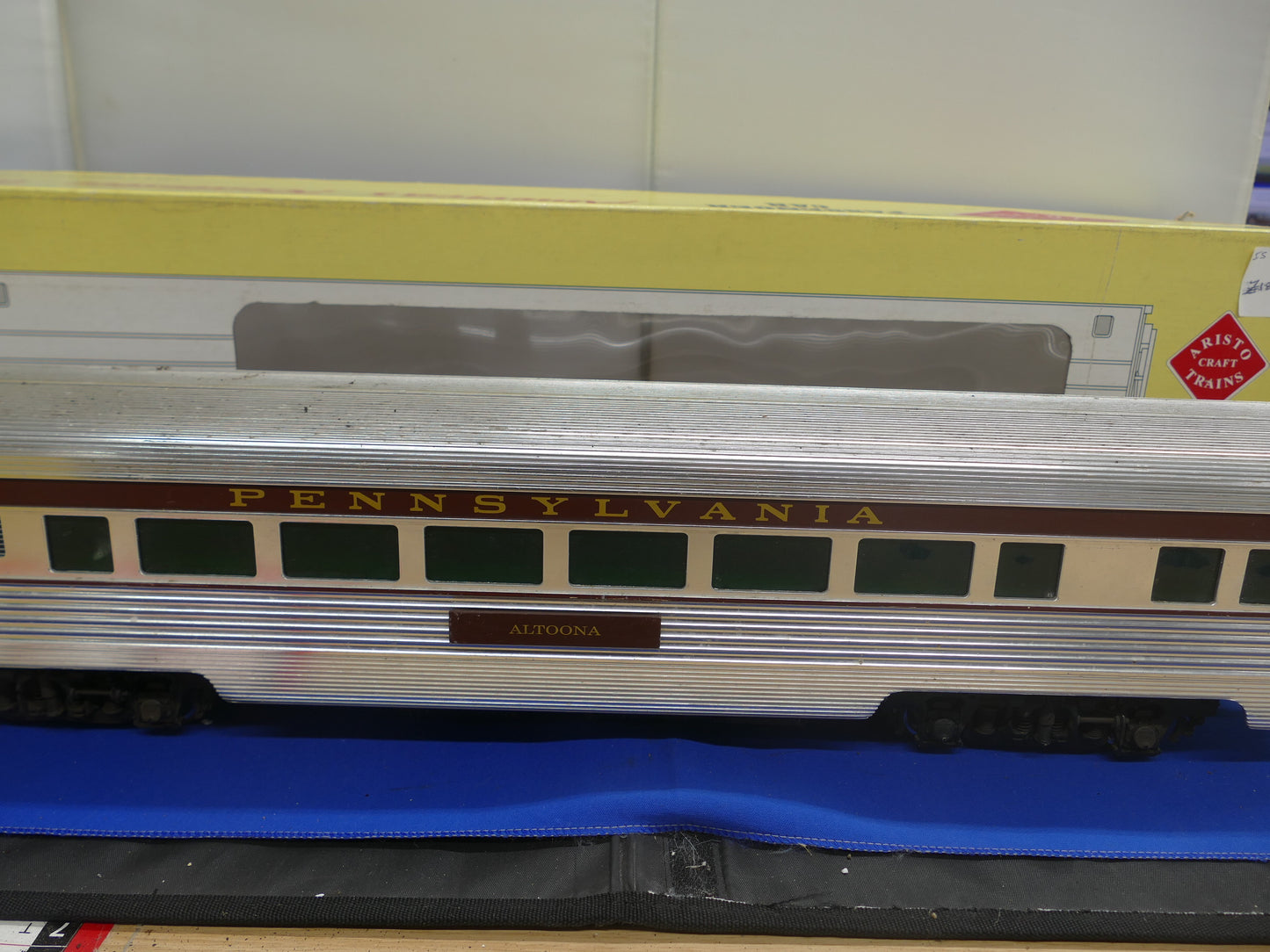 Aristocraft 32308 Pennsylvania Altoona Passenger Car (Used)