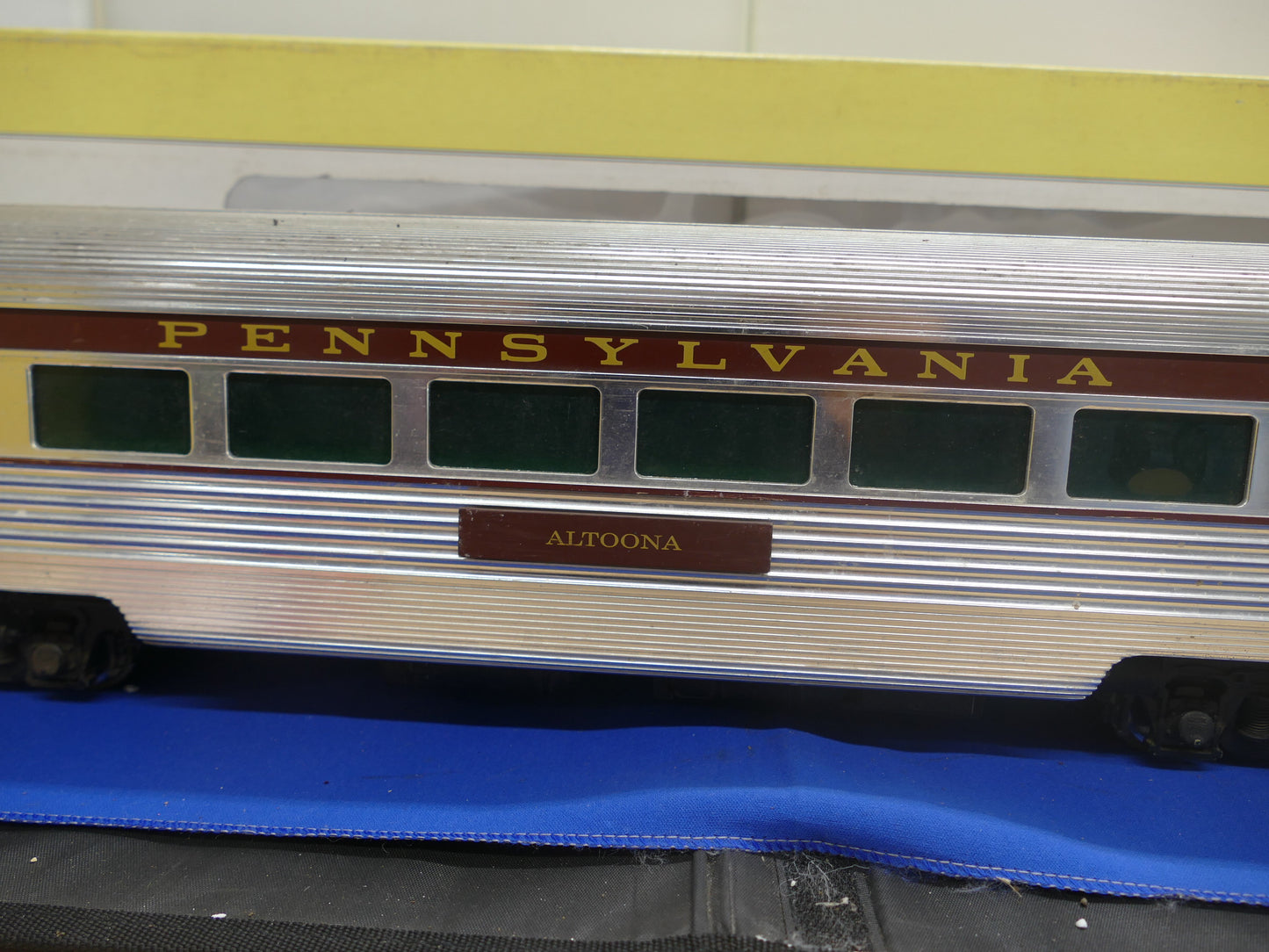 Aristocraft 32308 Pennsylvania Altoona Passenger Car (Used)