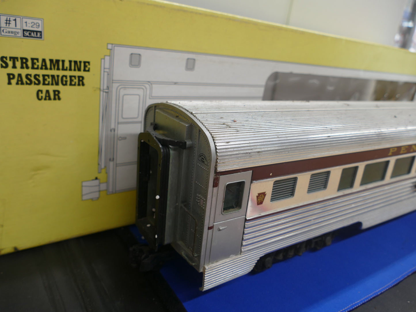 Aristocraft 32308 Pennsylvania Altoona Passenger Car (Used)
