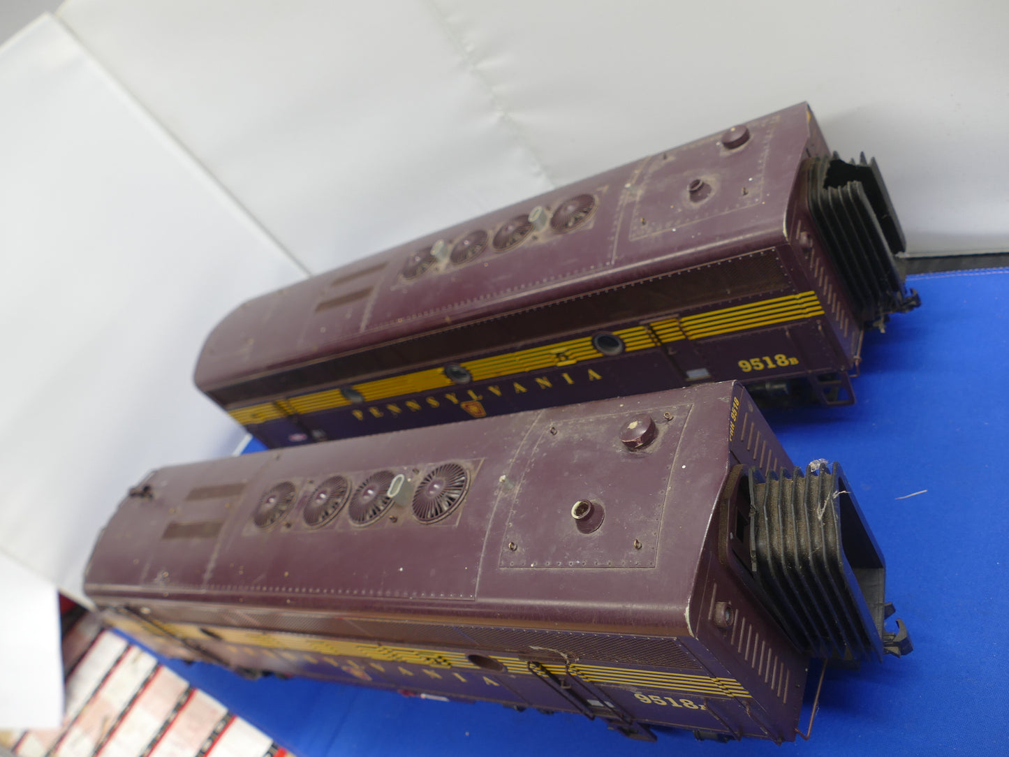 USA Trains Pennsylvania twin unit ERMD F3A & F3B (Used)