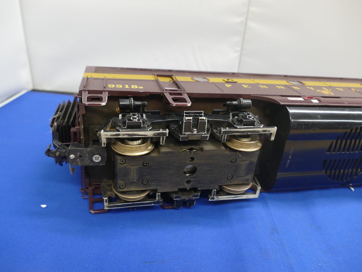 USA Trains Pennsylvania twin unit ERMD F3A & F3B (Used)