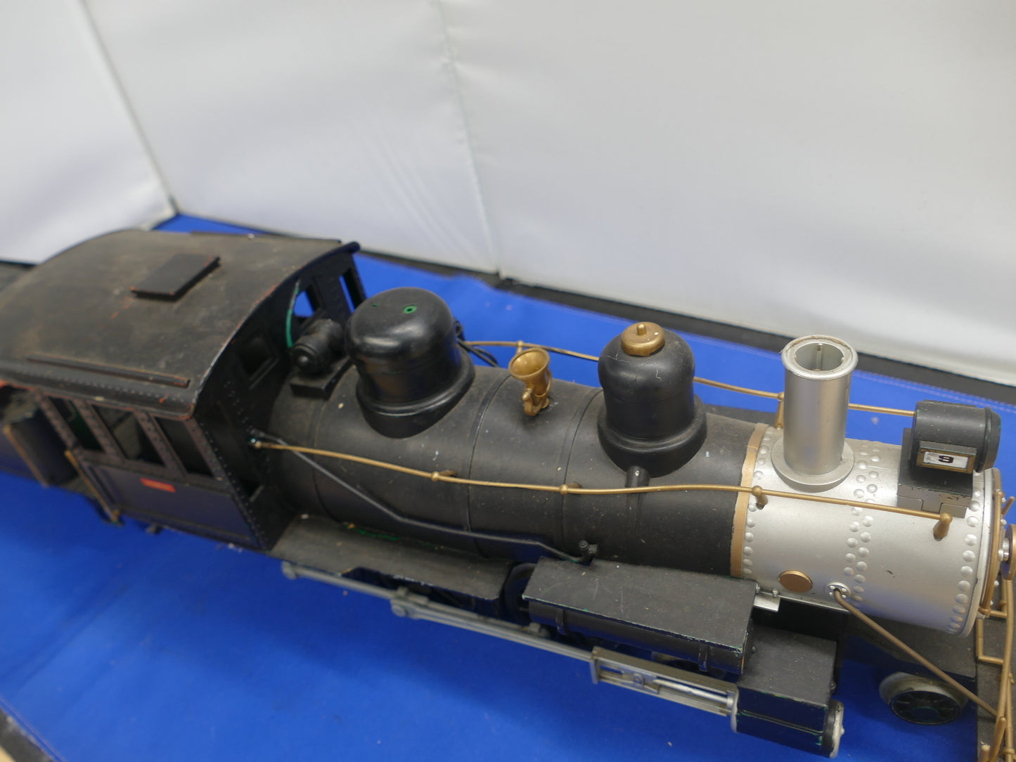 Bachmann - 4-6-0 Steam loco with Tender (Used)