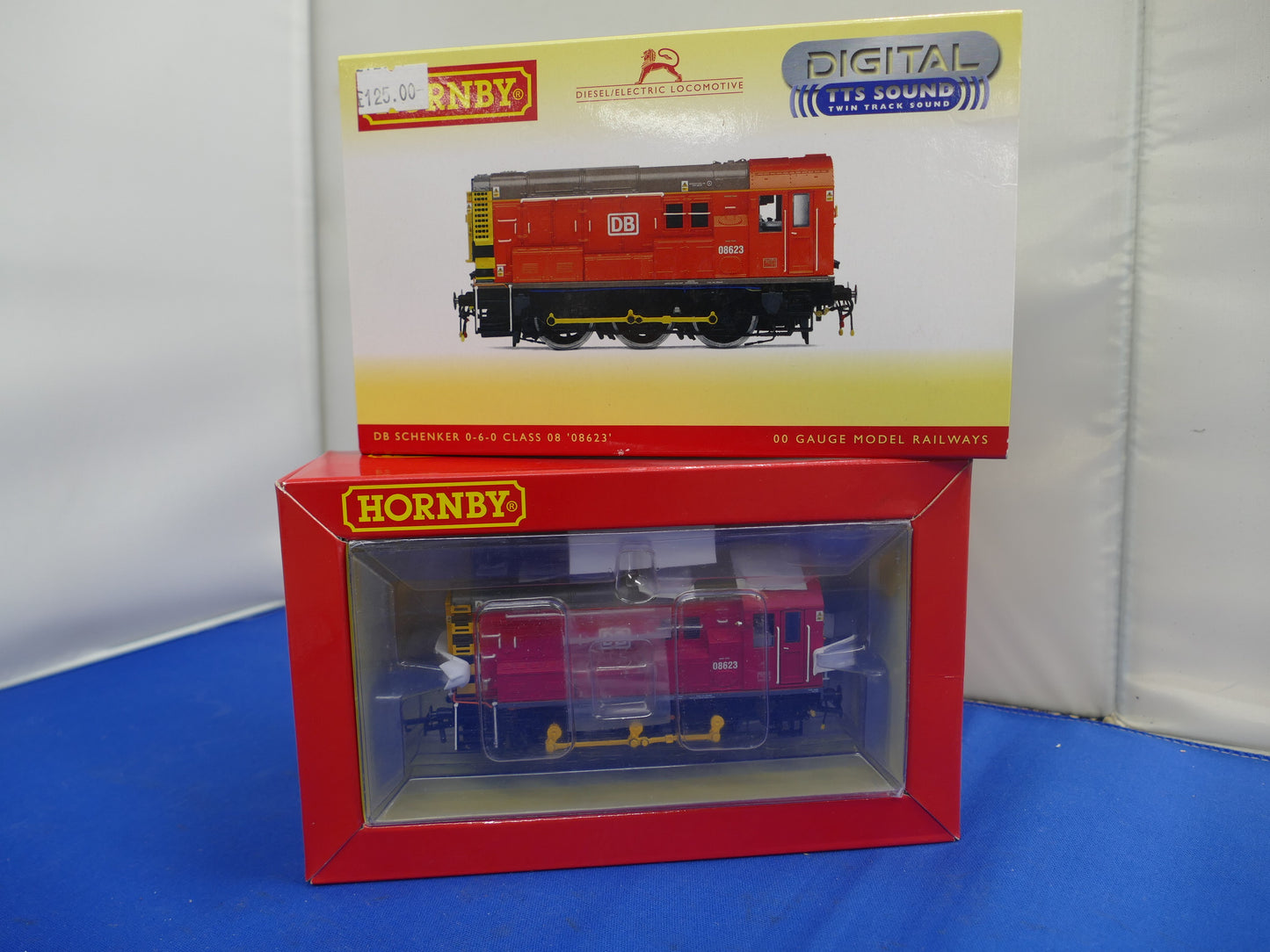Hornby R3504TTS DB Class 08 Locomotive (Used)