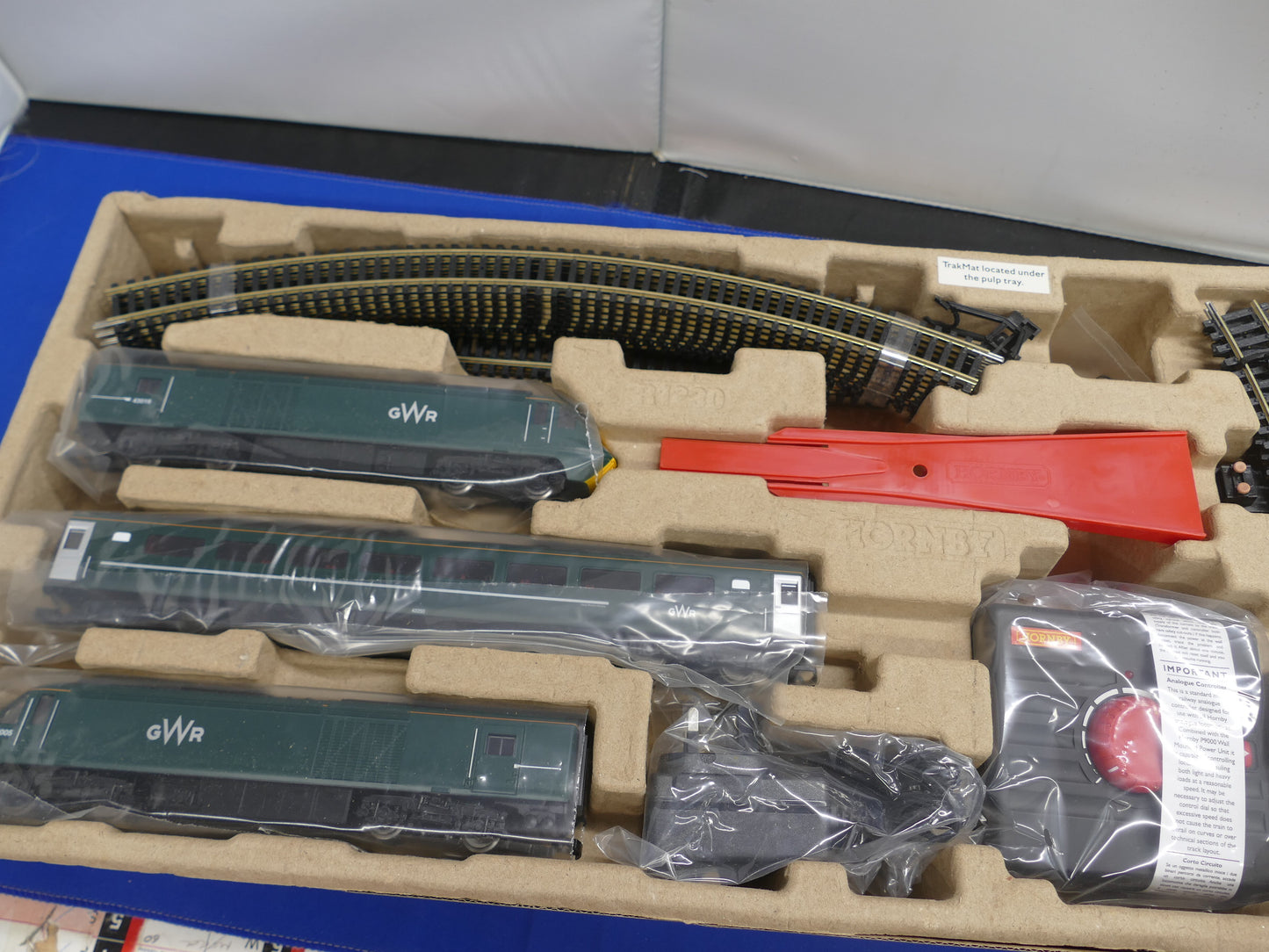 Hornby R1230 GWR High Speed Train Set (Used)