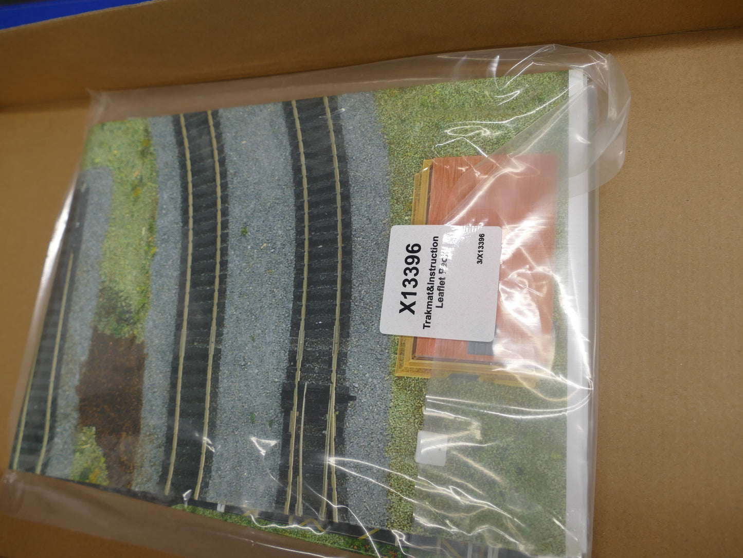 Hornby R1230 GWR High Speed Train Set (Used)