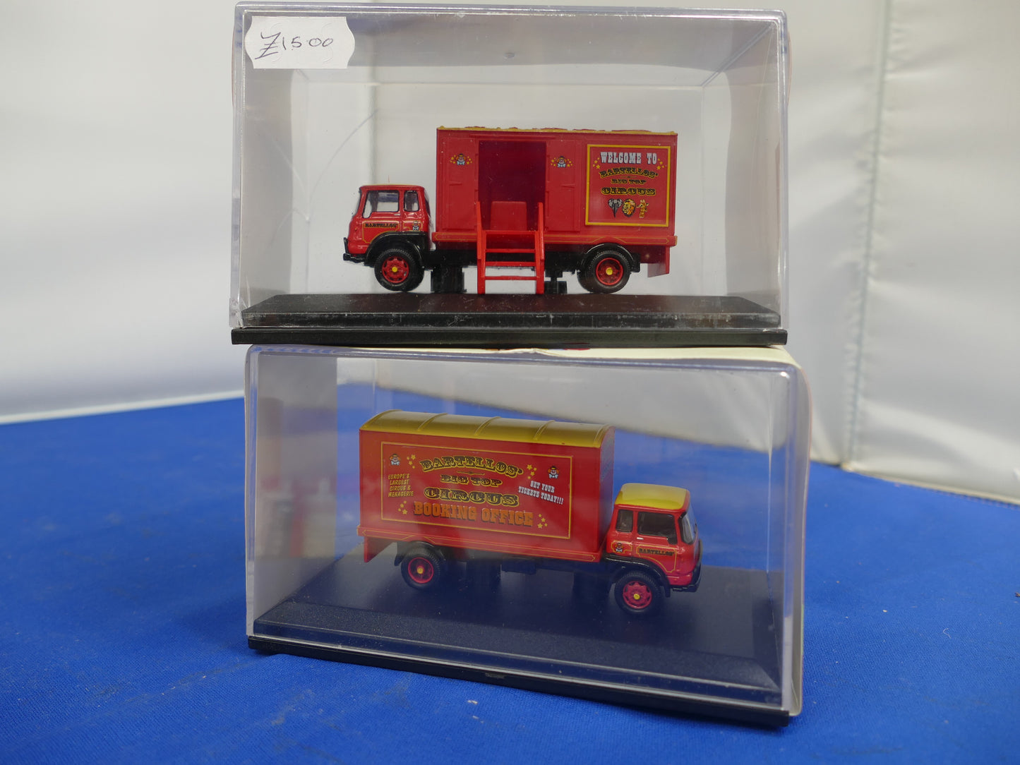 Hornby R7046 Bartellos Bedford TK LWB Rigid (Used)