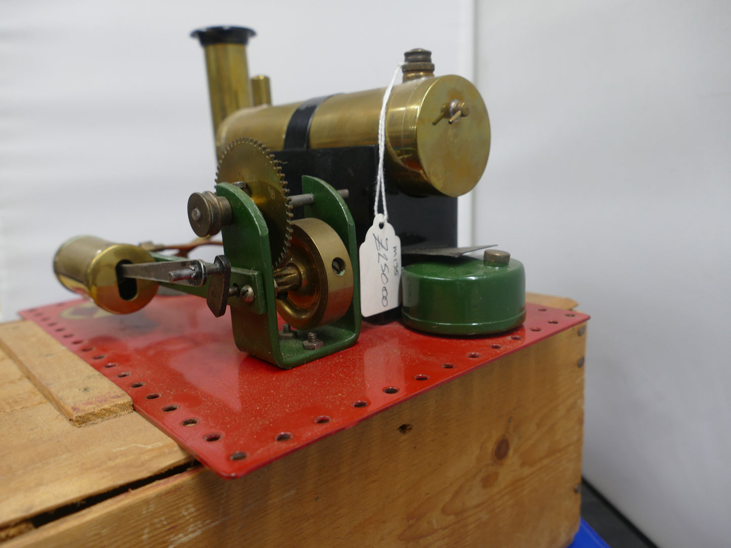 Bowman Static Steam Engine M135 - Pre owned.