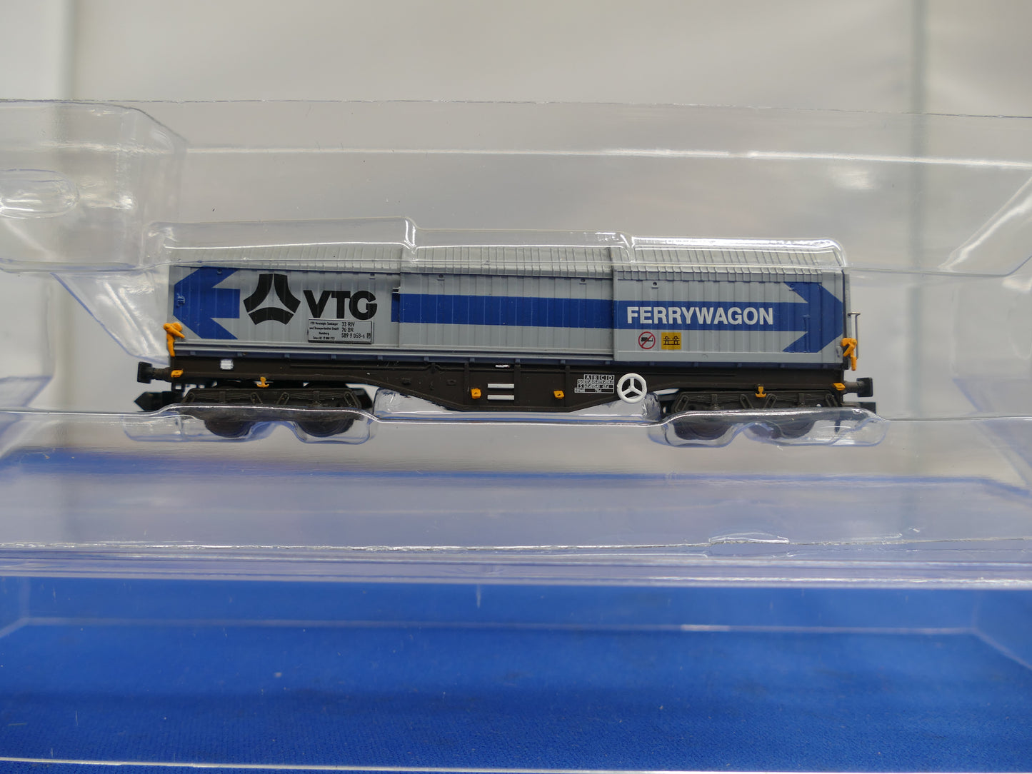 Dapol N Gauge Telescopic Hood Wagon (Used)