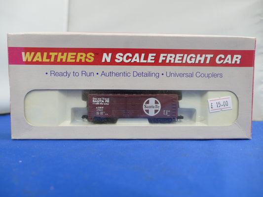 Walthers N Scale Box Car (Used)