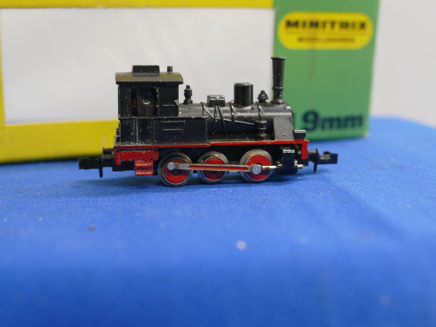 Minitrix 2914 0-6-0 Loco (Used)