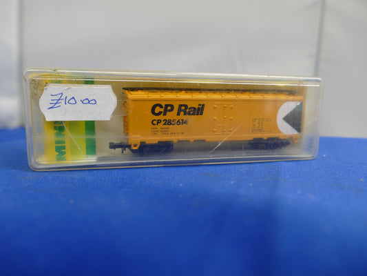 Minitrix CP Rail Freight Car (used)