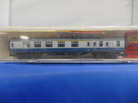Minitrix BR Coach N30* (used)