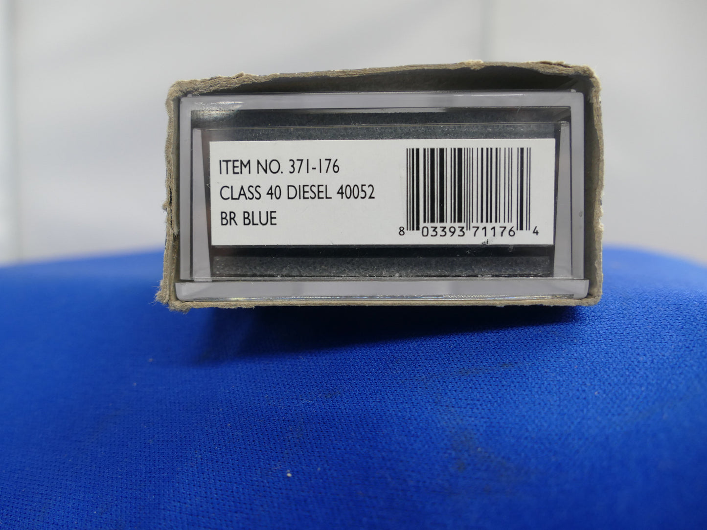 Graham Farish N Gauge 371-176 Class 40 Diesel (used)