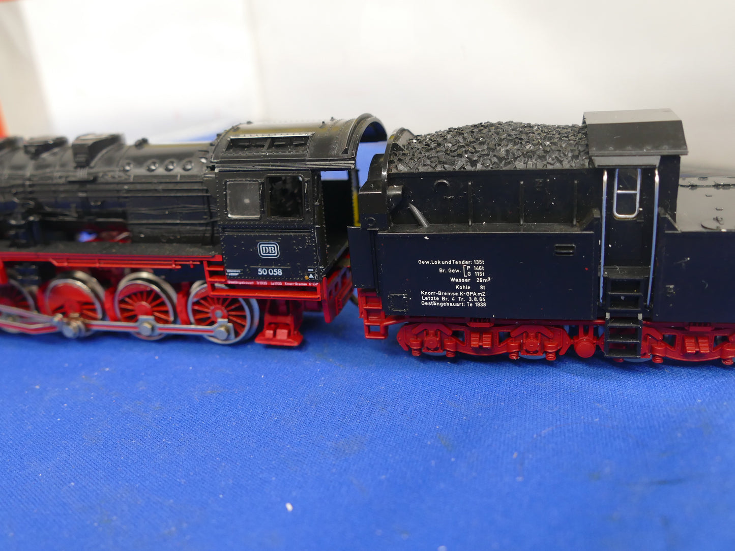 Fleischmann HO 4175 Steam 2-10-0  (used)