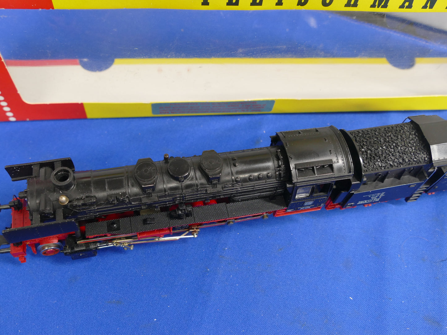 Fleischmann HO 4175 Steam 2-10-0  (used)