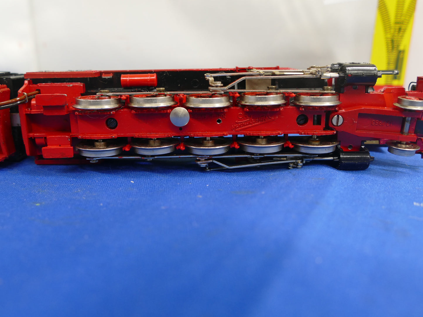 Fleischmann HO 4175 Steam 2-10-0  (used)