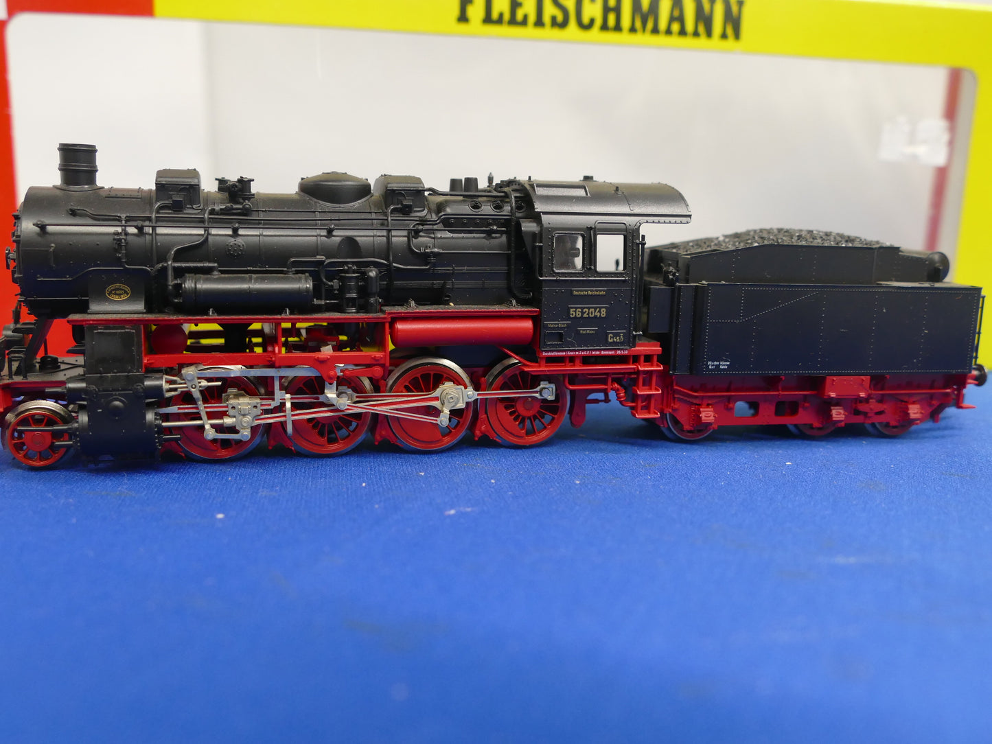 Fleischmann HO 4156 Steam 2-8-0  (used)