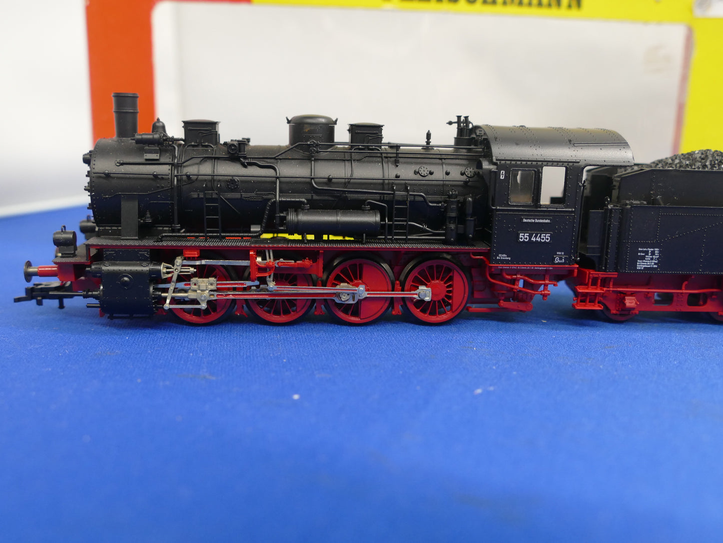 Fleischmann HO 4155 Steam 0-8-0  (used)
