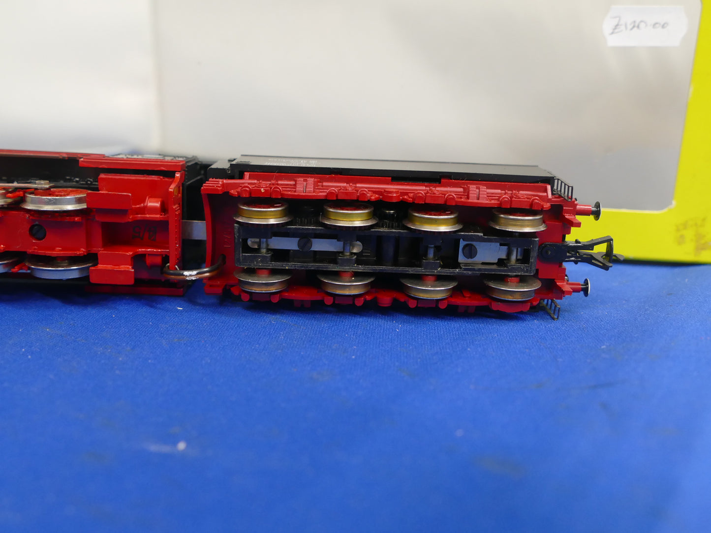 Fleischmann HO 4805 Steam 2-10-0  (used)