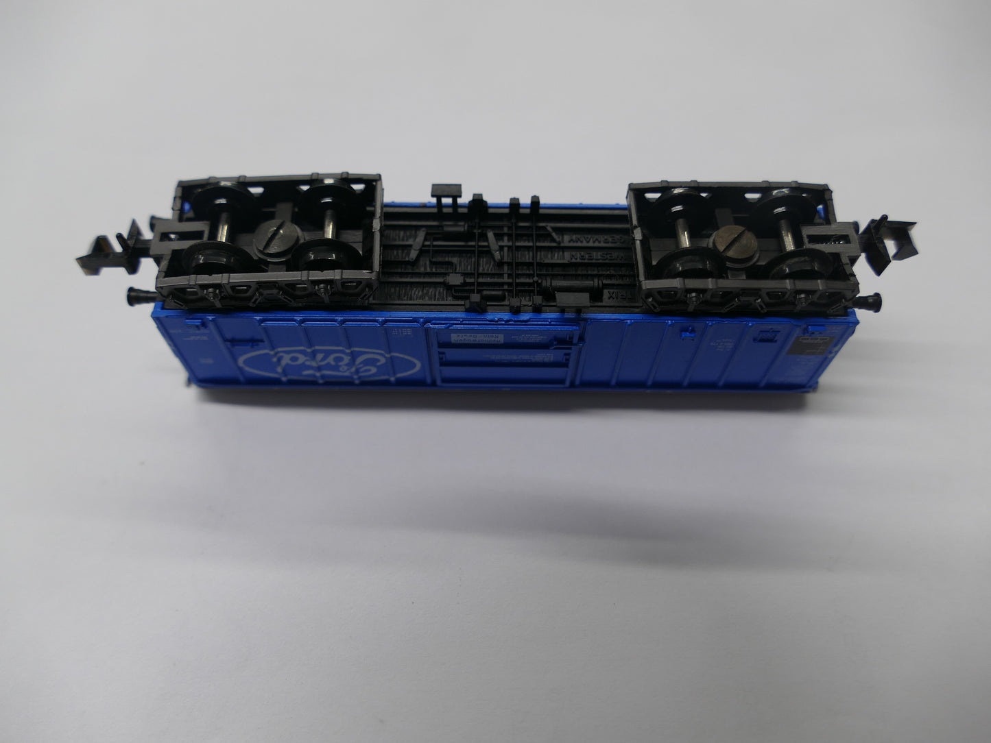 Minitrix N509 Ford Freight Car (used)