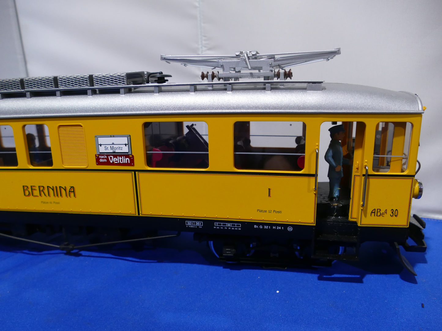 LGB G Scale - 22390 Bernina Rail Bus (used)