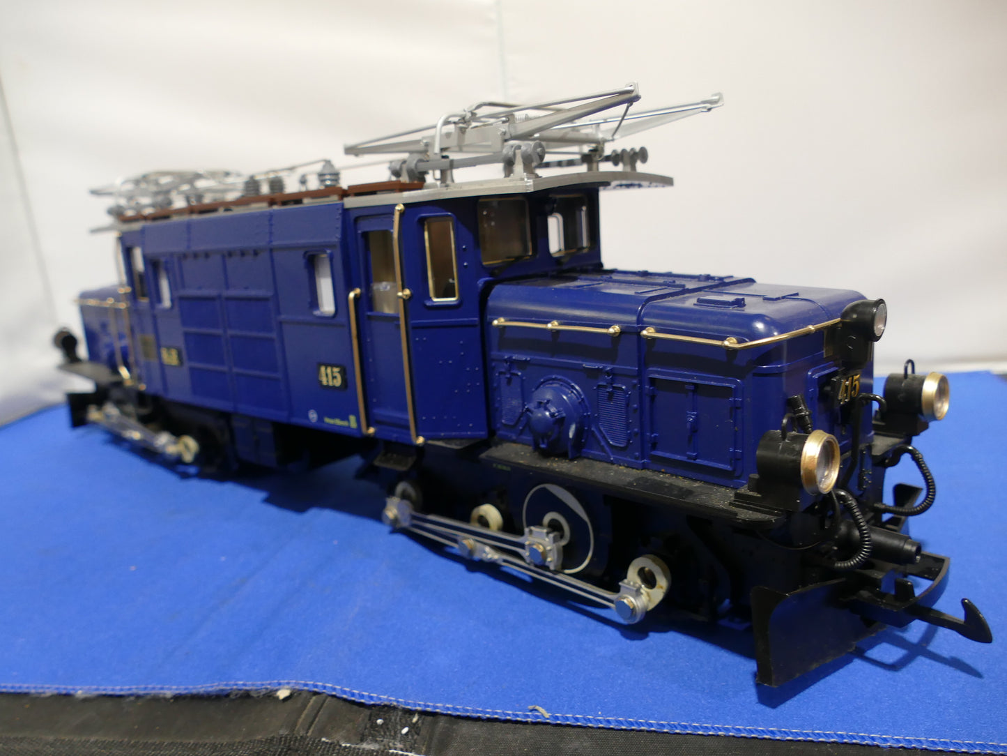 LGB G Scale - 25409 Blue Alpine Crocodile (used)